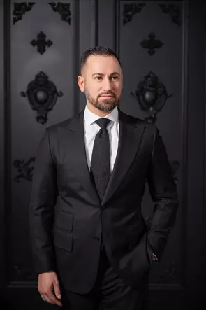 Emilio Espinosa, Mississauga, Real Estate Agent